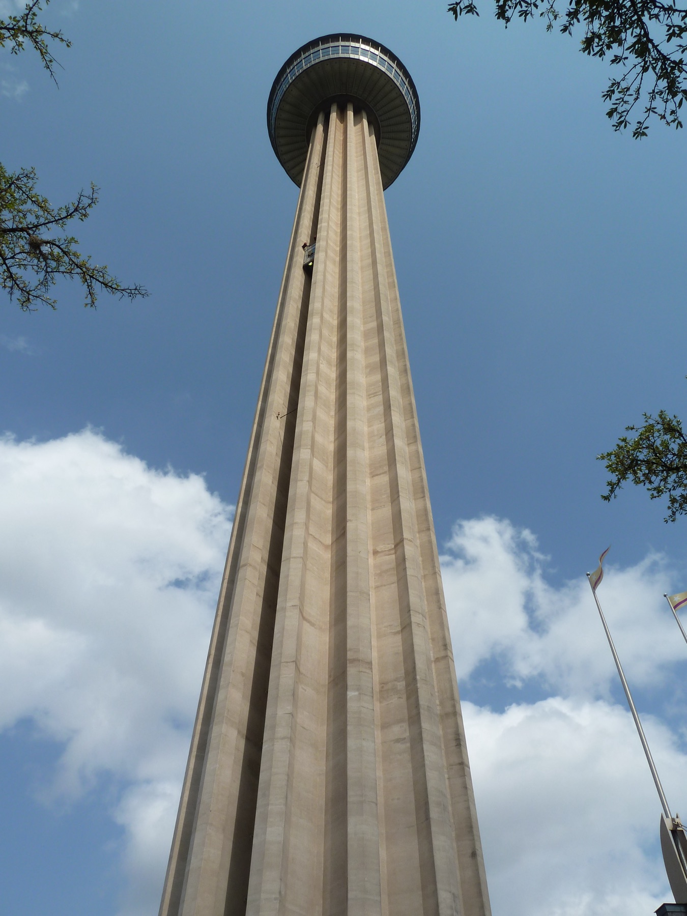 Tower of the Americas vista desde abajo