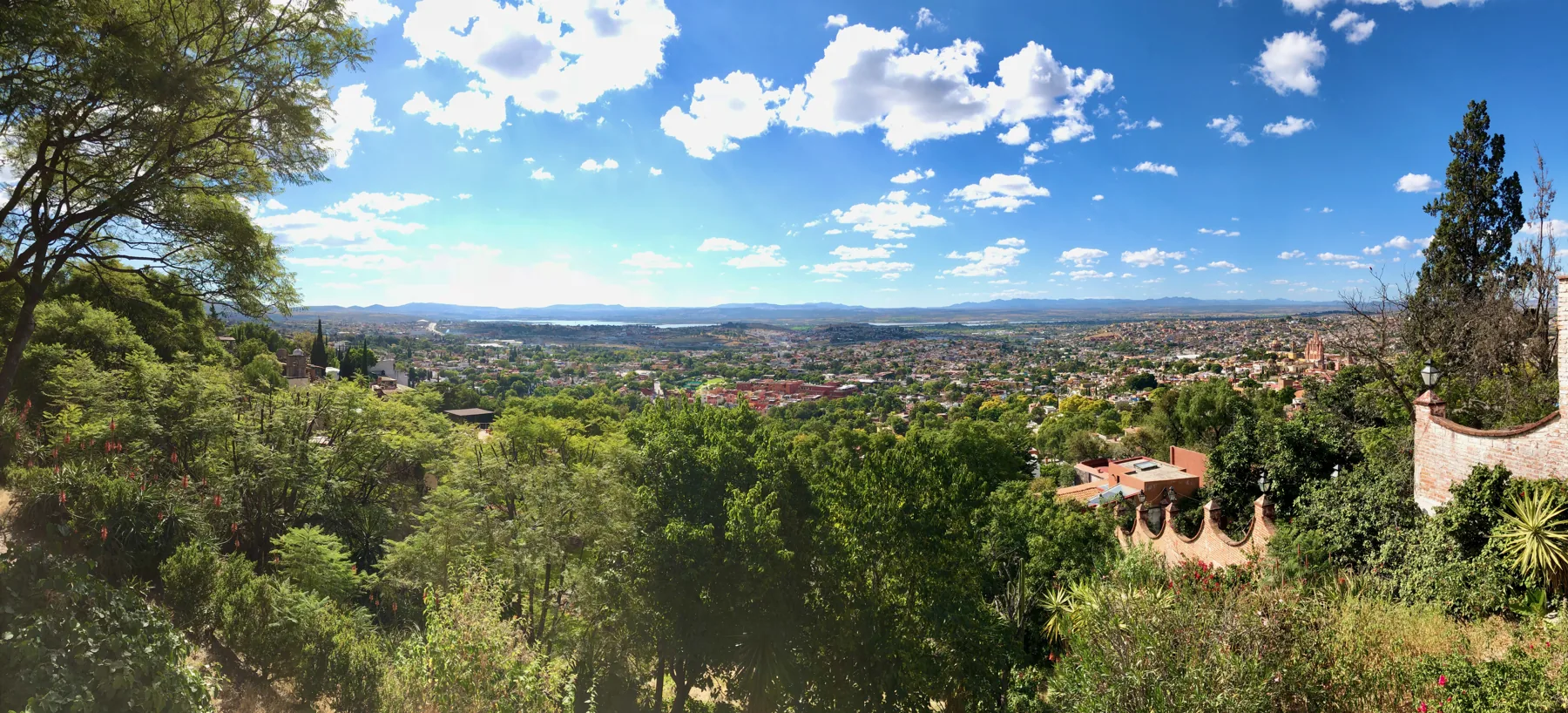 San Miguel de Allende desde el mirador, antes de volver a pie.